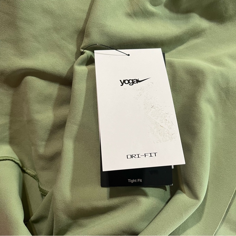 Nike Women's Dri-FIT Luxe Cropped Yoga Tank, Size XXL - Picture 5 of 10